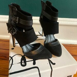 Dolce Vita Oleander Black Strappy Heels